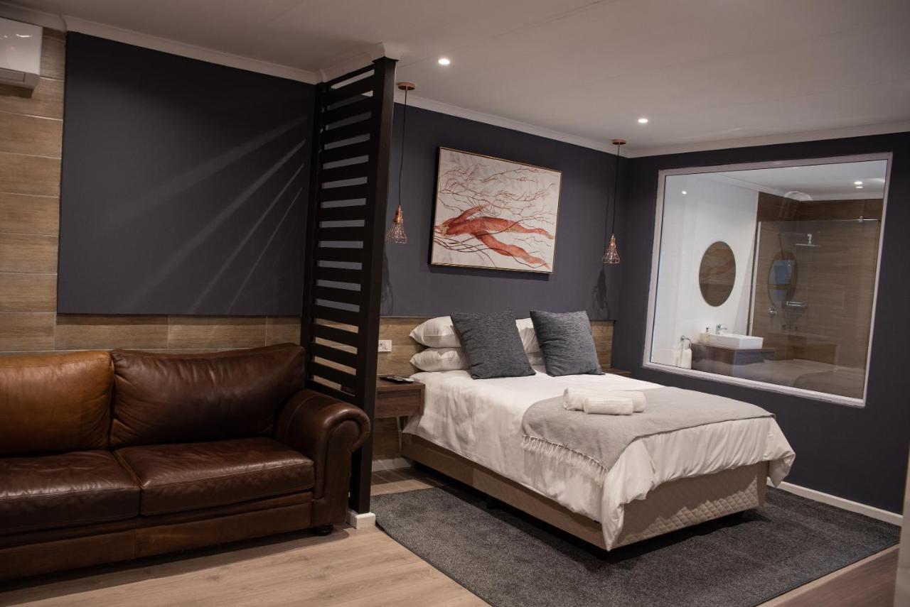 The Royal Bryanston Hotel Johannesburg Bagian luar foto